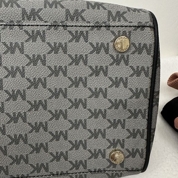 Michael Kors Grayson Large Satchel MK Signature Gray Black with Gold Hardware - Picture 15 of 15